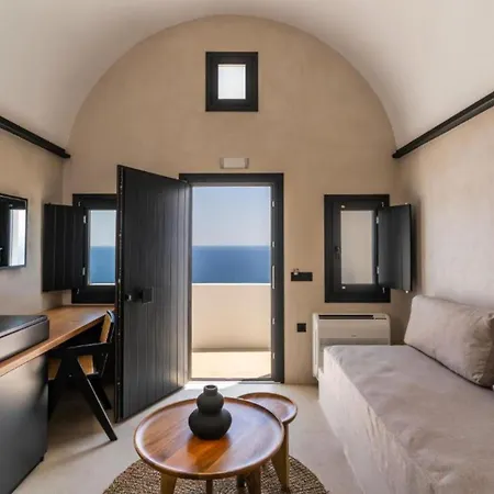 Hotel East View 4*